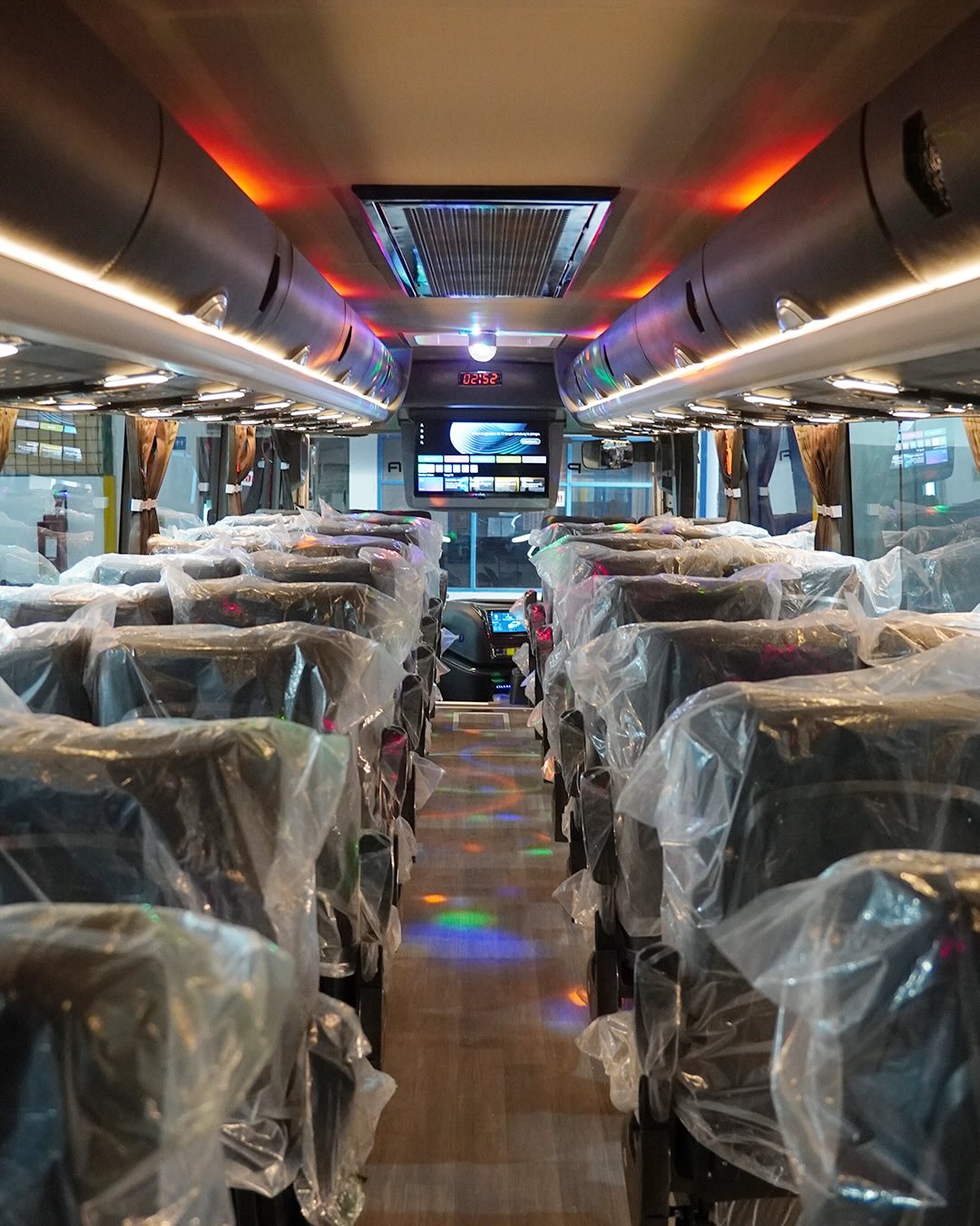 Purple Gank tapi merah ❤️PHD TRANSJetbus5 MDPowered by Mercedes Benz#PHDTrans #MercedesBenz #Jet (14)