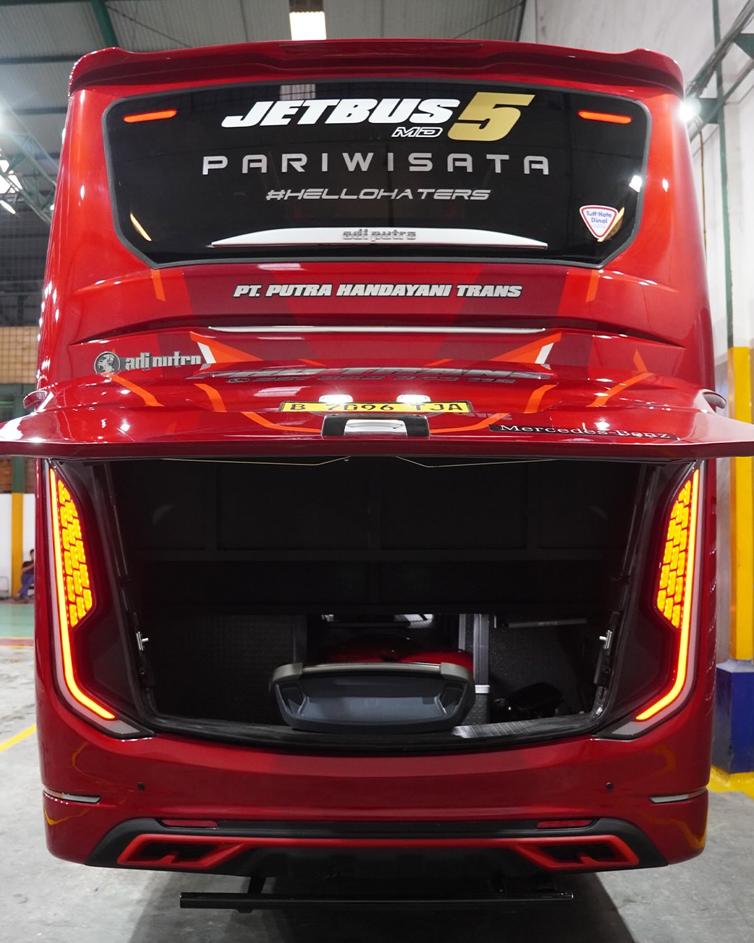 Purple Gank tapi merah ❤️PHD TRANSJetbus5 MDPowered by Mercedes Benz#PHDTrans #MercedesBenz #Jet (18)