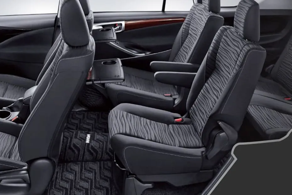 toyota-kijang-innova-rear-seats-344316